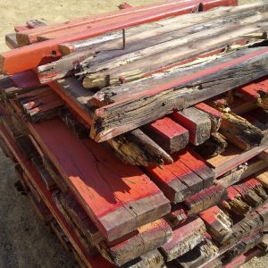 OBRAS EN EL ENTABLADO DE LA PLAZA DE TOROS DE BARGAS