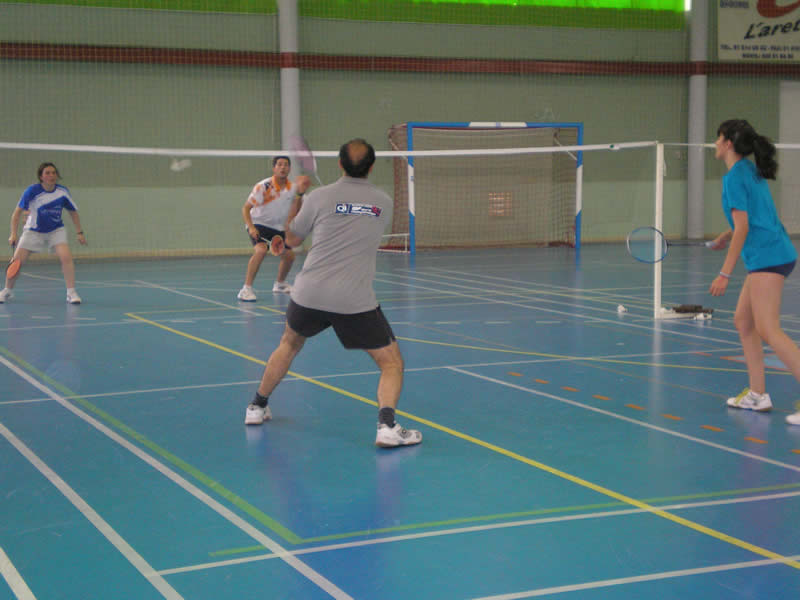 Con cuatrocientos alumnos dan comienzo las actividades deportivas en Bargas