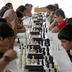 77 jugadores en el Torneo de ajedrez Bargas más internacional