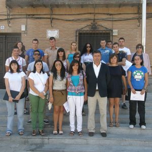 SE ENTREGAN LOS CERTIFICADOS DE FORMACIÓN A LOS ALUMNOS DE LA ESCUELA TALLER VALDEOLIVAS» DE BARGAS»