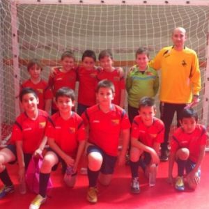 EL EQUIPO BENJAMÍN DE FÚTBOL SALA DE LAS ESCUELAS DEPORTIVAS MUNICIPALES CAMPEÓN DE LIGA