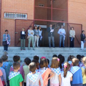 PREGON INFANTIL DE INICIO DE FIESTAS EN EL COLEGIO STMO. CRISTO DE LA SALA