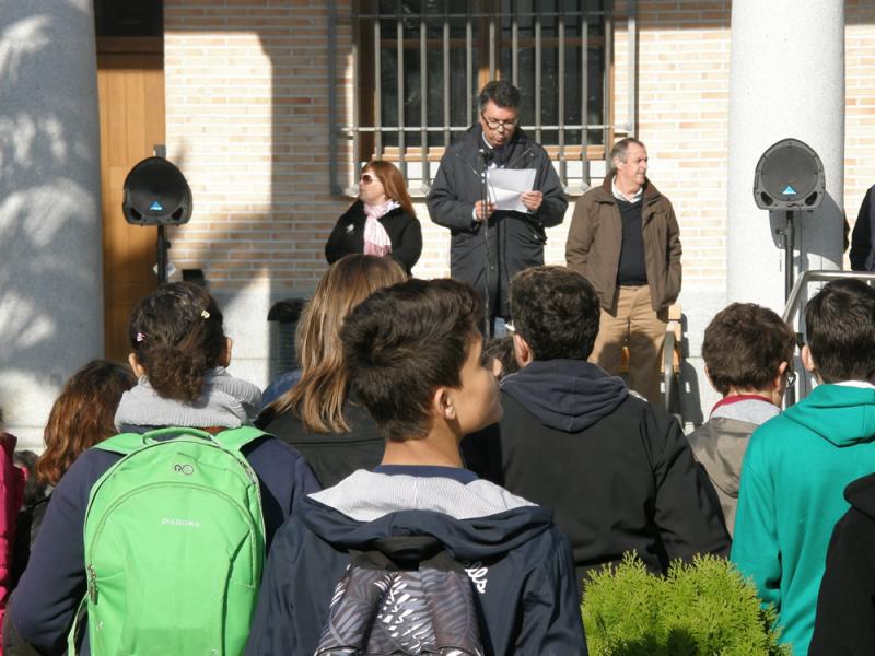 BARGAS CONMEMORA, UN AÑO MÁS, EL DÍA INTERNACIONAL CONTRA LA VIOLENCIA HACIA LAS MUJERES 2012