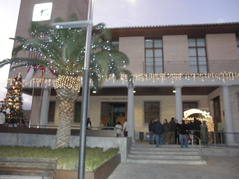 EN BARGAS, ENCENDIDO DE LUCES NAVIDEÑAS Y COLOCACIÓN DEL NACIMIENTO