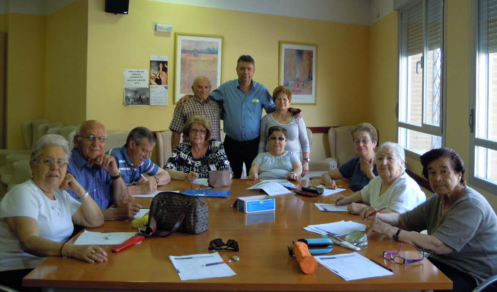 Visita del Alcalde al Taller de memoria.