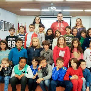 Nueva visita de alumnos del Colegio Pintor Tomás Camarero de Bargas al Ayuntamiento