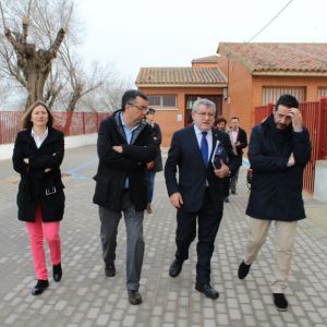 Los centros educativos de Bargas reciben la visita del Consejero de Educación, Cultura y Deporte