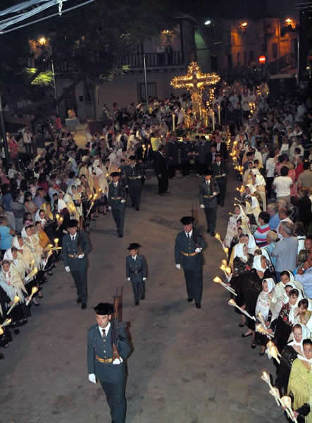 Autoridades asistentes a los actos religiosos que se celebrarán el proximo domingo, 17 de septiembre, con motivo de las fiestas populares en honor del Stmo. Cristo de la Sala