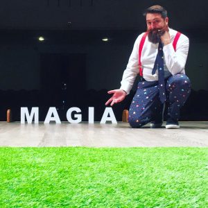 Magia: Mr. Frantastic!, Francis Zafrilla