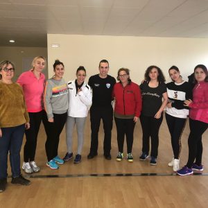 Taller de defensa personal femenina