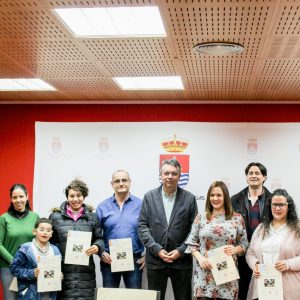 Entrega de certificados y credenciales del Curso de Primeros Auxilios y Desfibrilación llevado a cabo en el Ayuntamiento de Bargas