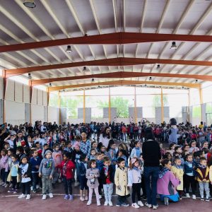 Pregones escolares de inicio de fiestas en la Escuela Infantil «Gloria Fuertes» y en el Colegio «Stmo. Cristo de la Sala» de Bargas