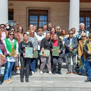 Bargas celebra su primer Mercadillo Solidario con éxito de participación