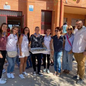 Los niños y niñas de Bargas celebran sus propios pregones escolares de inicio de fiestas en la Escuela Infantil «Gloria Fuertes» y en el Colegio «Stmo. Cristo de la Sala»