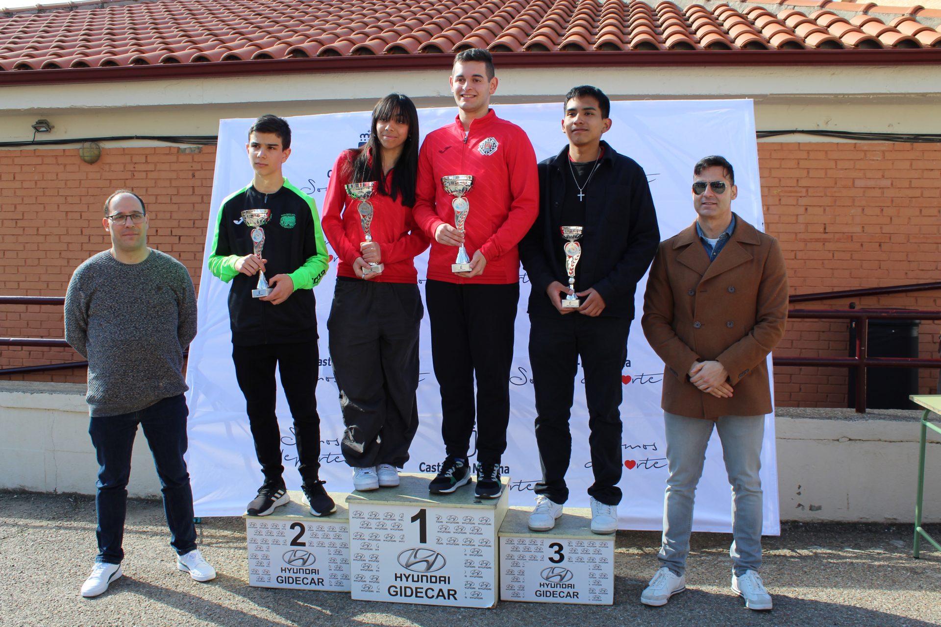 2. Podiun sub-18. Lautaro y Rawan campeones