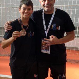 El bargueño Mario Hernández, medalla de bronce en el Campeonato de España en Edad Escolar de Boxeo
