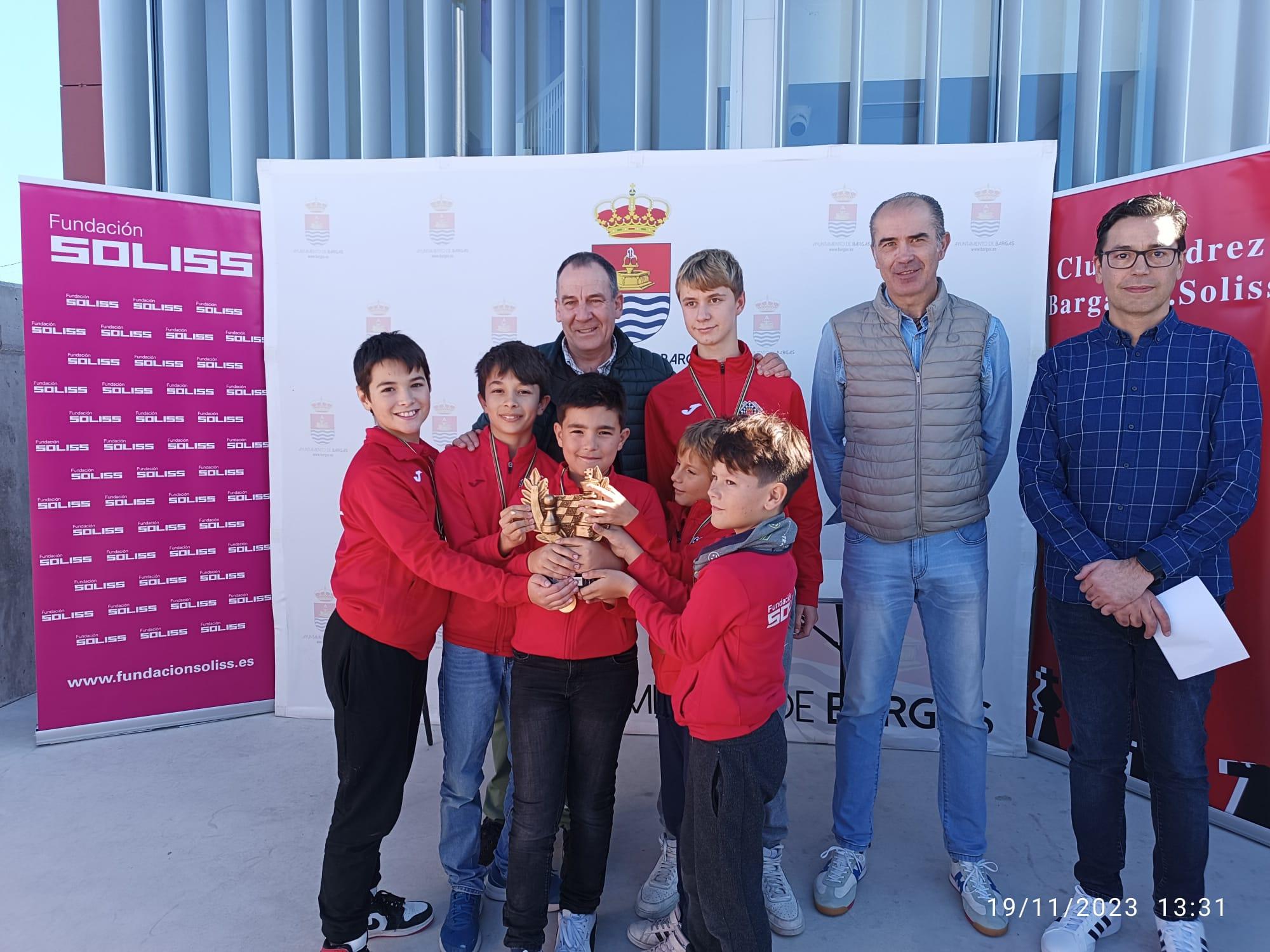 ENTREGA TROFEO 3ª (1º BARGAS G)