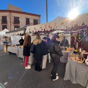 Primer Mercado Navideño y juegos desenchufados en Bargas