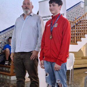 Hugo Chicote Sagredo campeón de Castilla La Mancha cadete de ajedrez