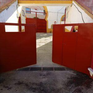 El Ayuntamiento de Bargas realiza mejoras en la Plaza de Toros municipal para revitalizar este espacio emblemático del año 1977