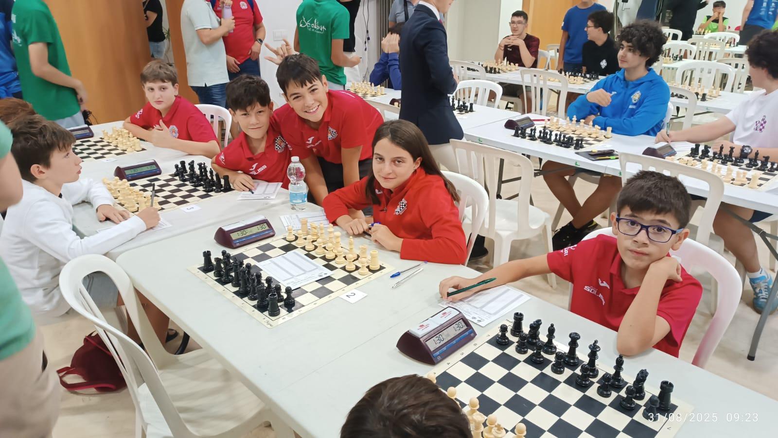 A PUNTO DE JUGAR SUB-12 (I)