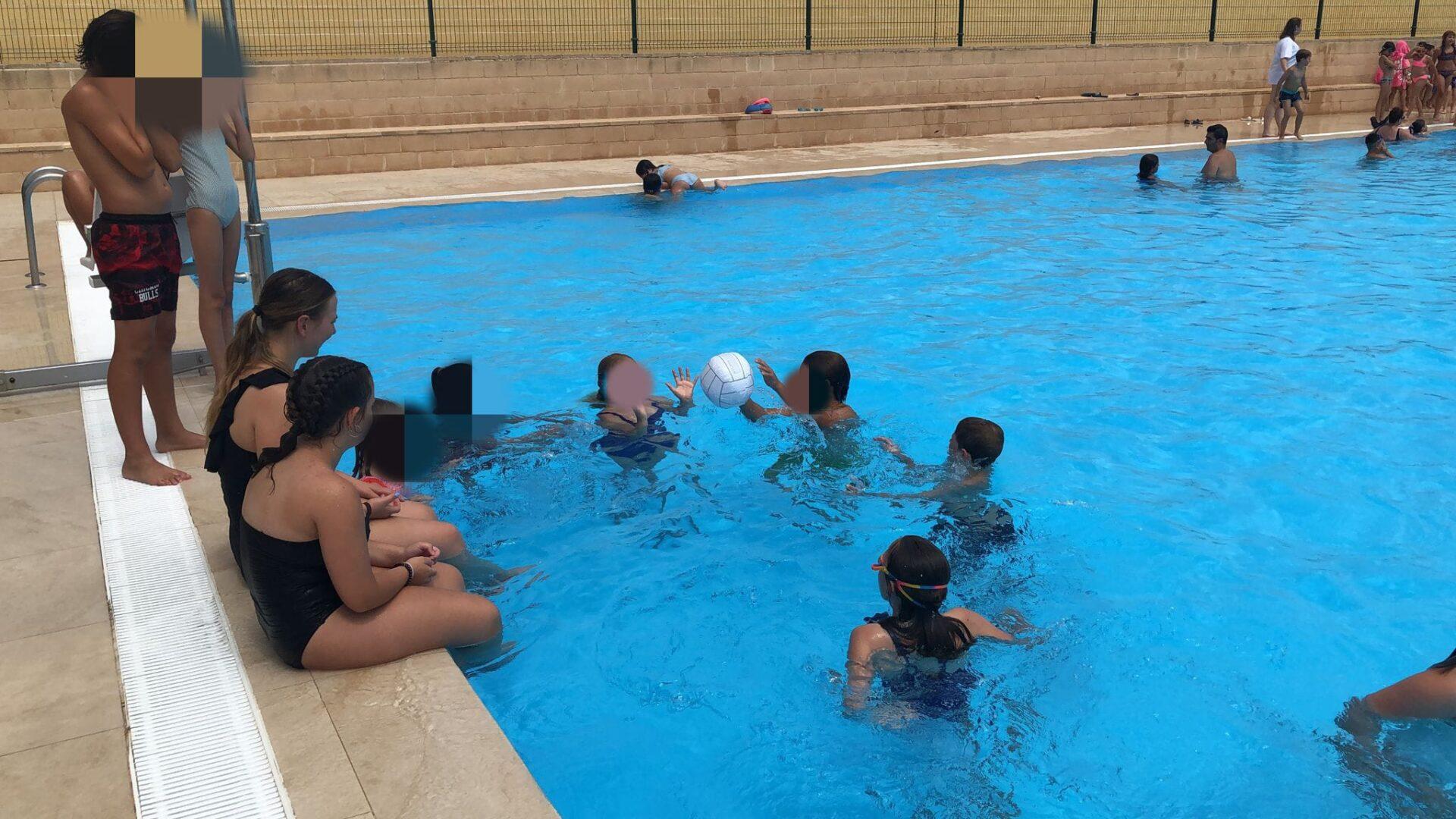 PHOTO-2025-09-09-15-44-04(2) PHOTO-2025-09-09-15-44-04(2)