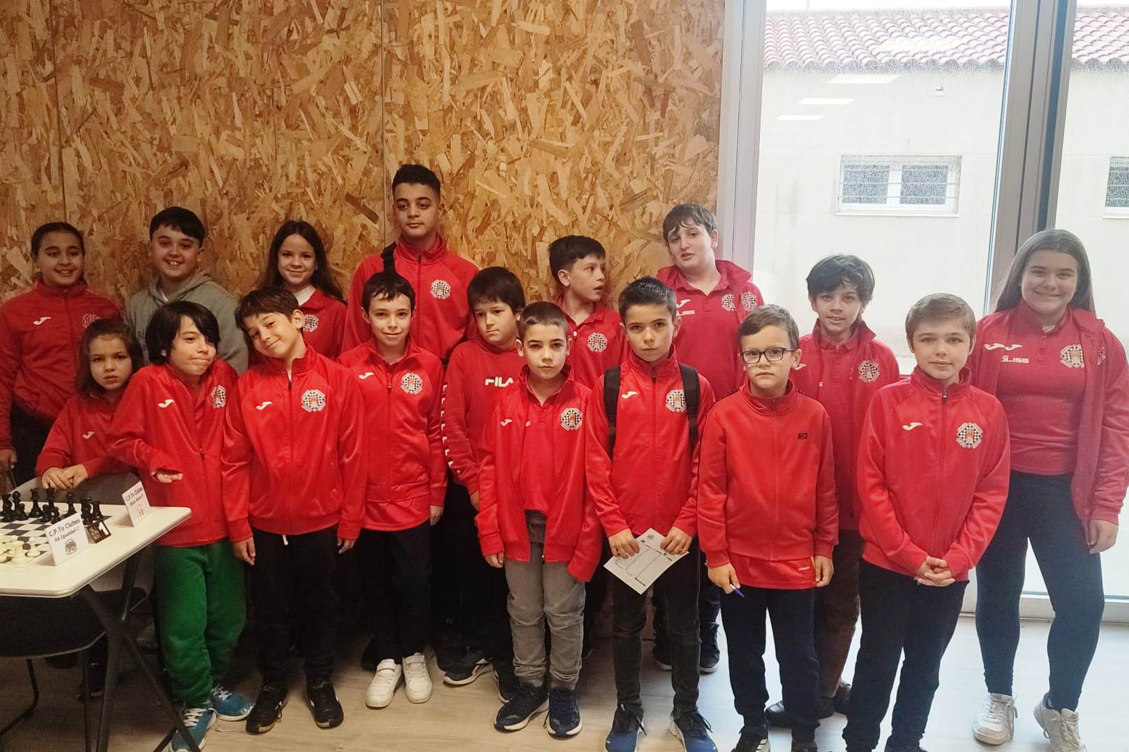 13. VARIOS JUGADORES DE 3ª