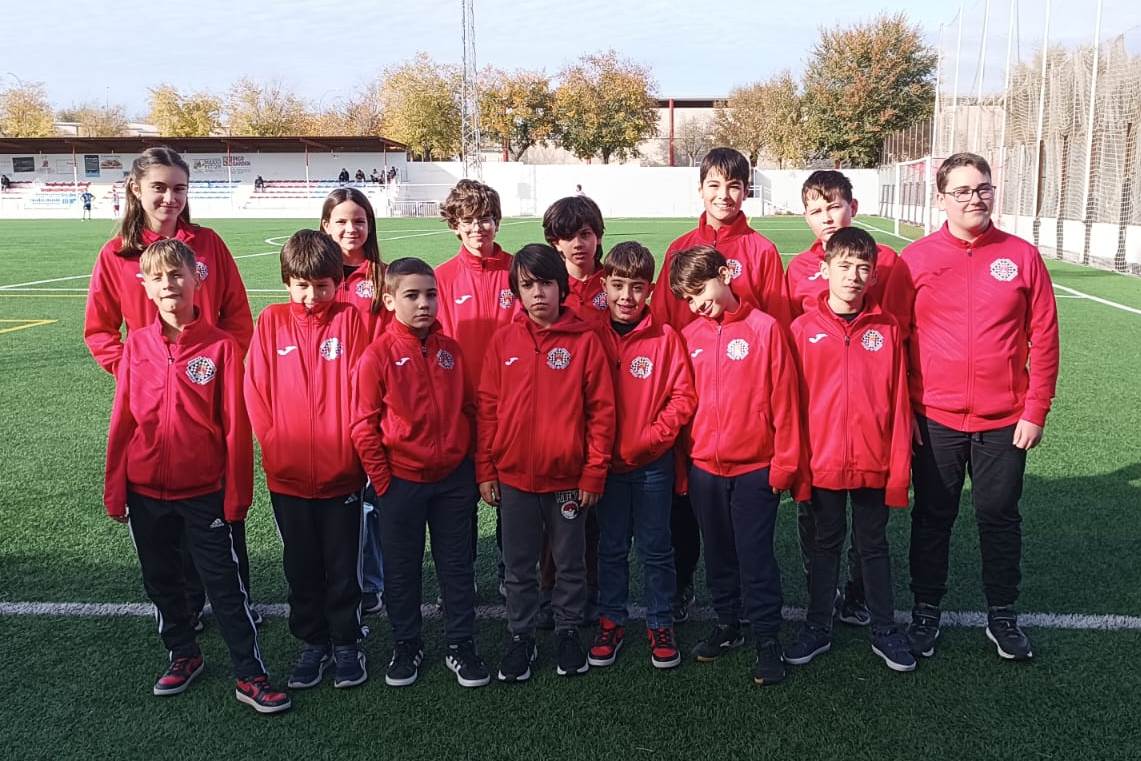 14. VARIOS CAMPO DE FÚTBOL