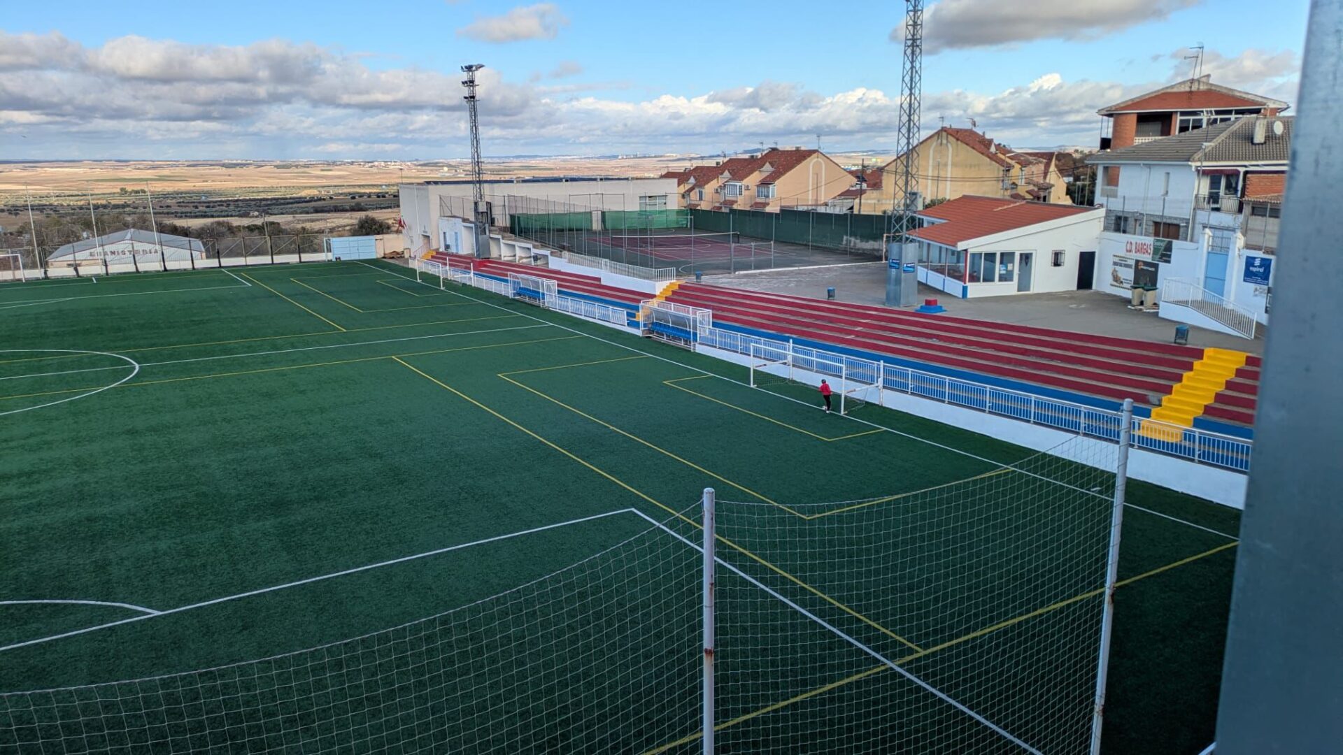 WhatsApp Image 2025-12-03 at 14.07.32 (1)