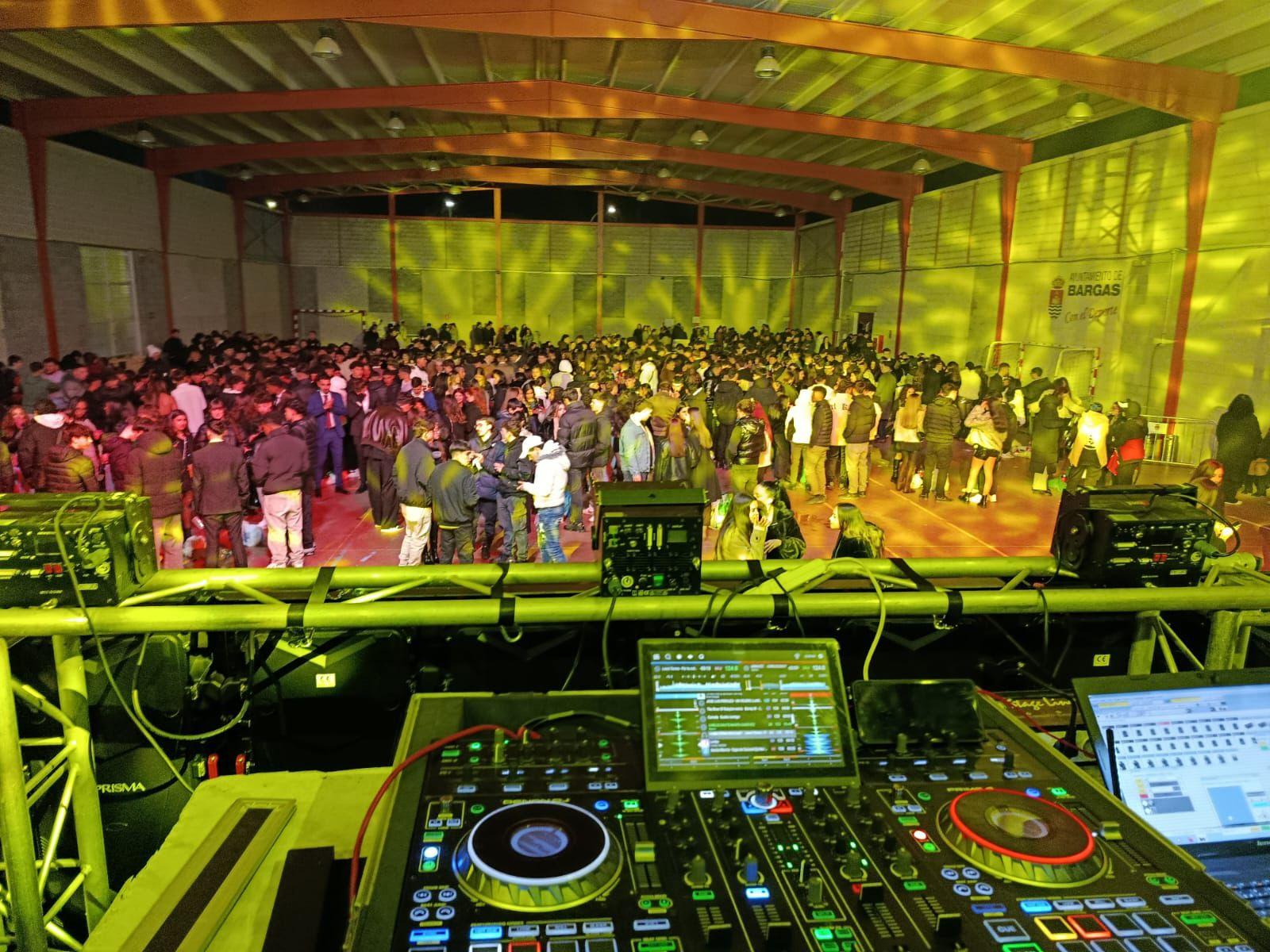 WhatsApp Image 2026-01-01 at 13.12.41 (4)