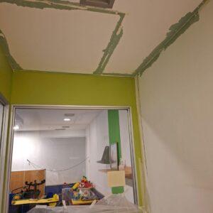 El Ayuntamiento de Bargas realiza labores de mantenimiento en la Escuela Infantil Municipal 