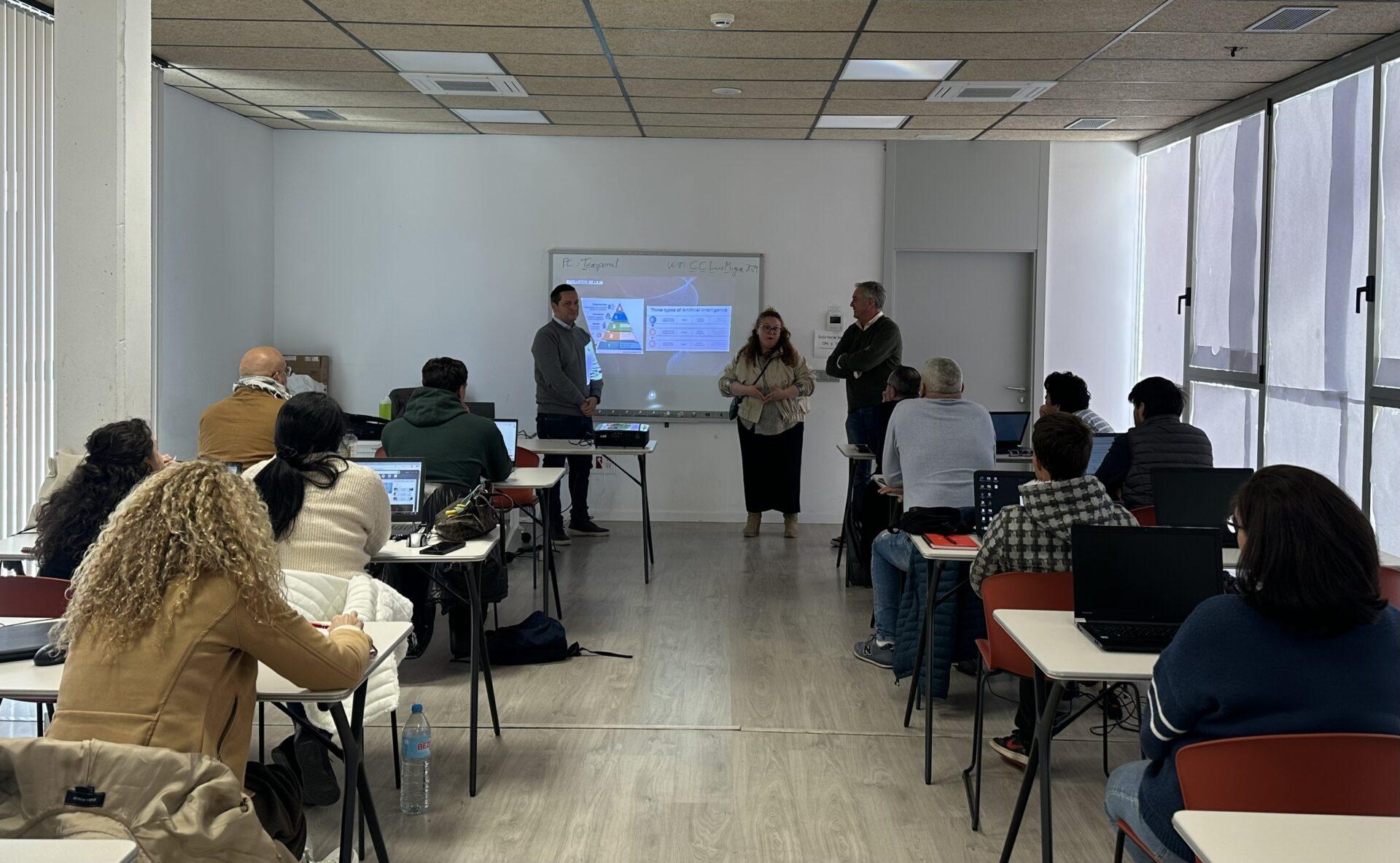 Inicio del curso presencial “Inteligencia Artificial Práctica para Emprendedores/as”