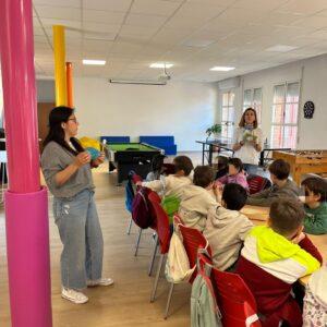 Visita del Colegio CEIP Pintor Tomás Camarero
