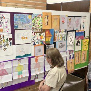 🎨 Clausura del curso infantil de pintura y expresión creativa