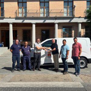 El Ayuntamiento de Bargas incorpora un nuevo vehículo para el Servicio Municipal de Aguas